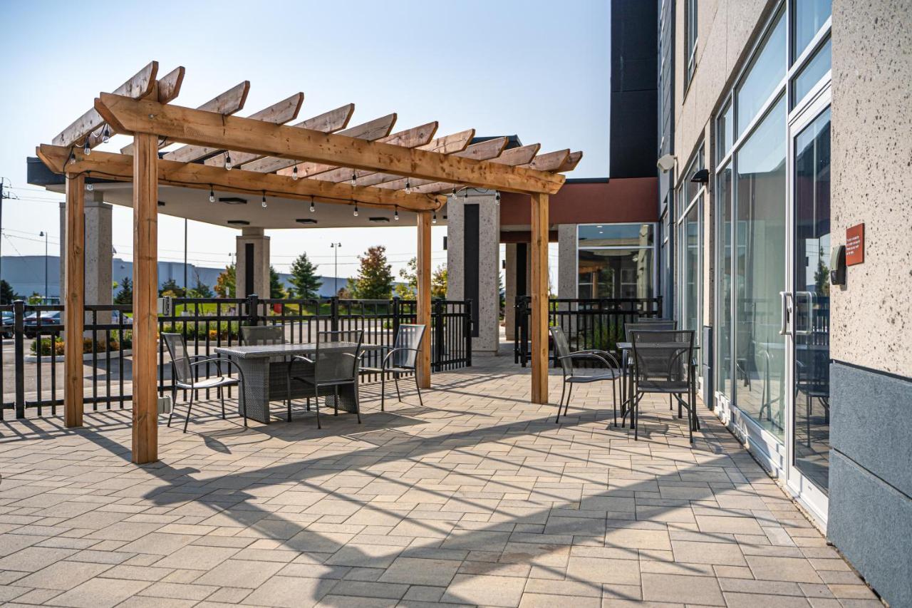 Towneplace Suites By Marriott Brantford And Conference Centre Exterior photo