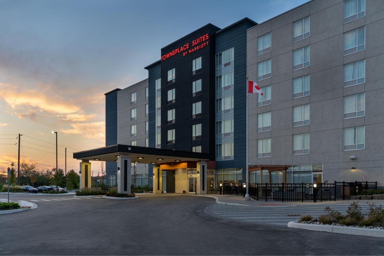 Towneplace Suites By Marriott Brantford And Conference Centre Exterior photo